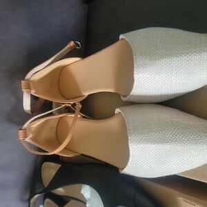 Elegant White Women's Shoes with Tan Straps